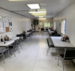 Alternative view of 20 Man Executive Camp