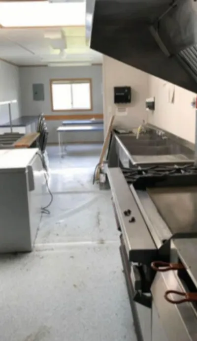 22 Man Work Camp - Image 4